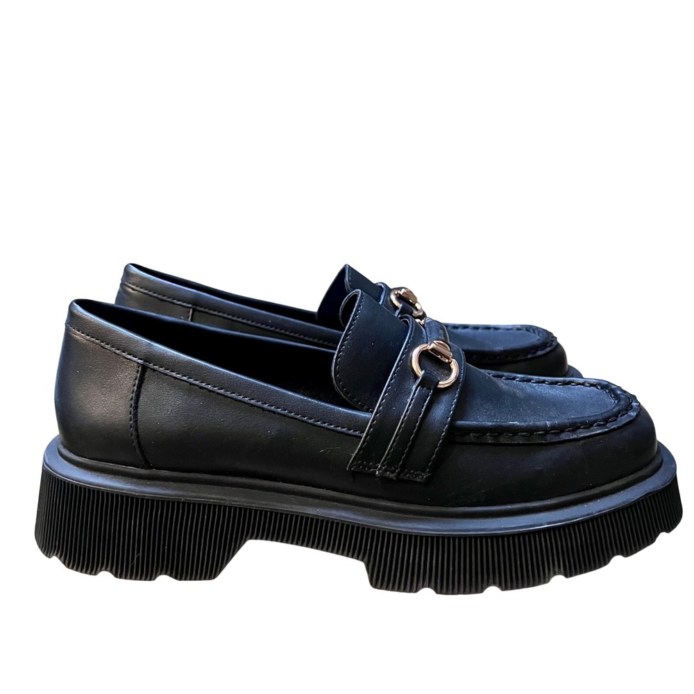 NEW Princess Polly‎ Black Chunky Platform Loafers Gold Horsebit Buckle Size 9